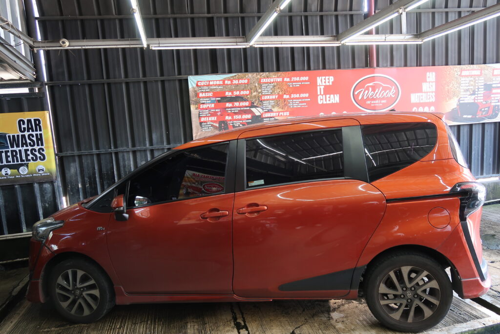 Otomotif: Cuci Mobil di Bogor img 1511