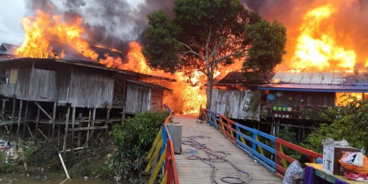 Kebakaran Hebat Di Jakarta Barat 291