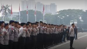 Gedung DPR dan Polisi 308