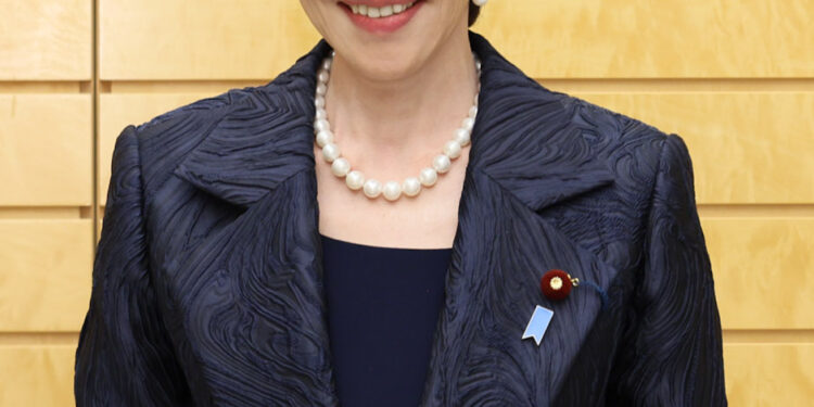 Perkenalkan Sanae Takaichi 281011